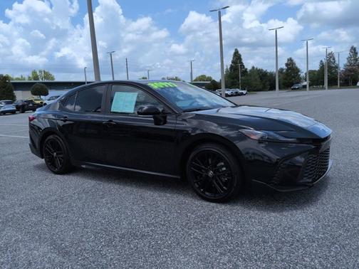 Midnight Black Metallic 2025 Toyota Camry SE