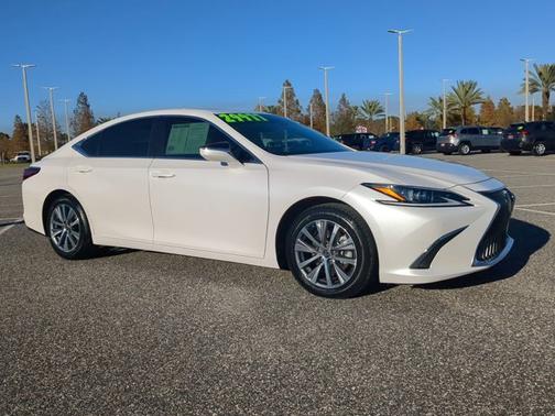 2021 Lexus ES 350 Base