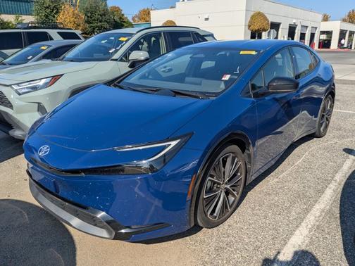 2023 Toyota Prius XLE