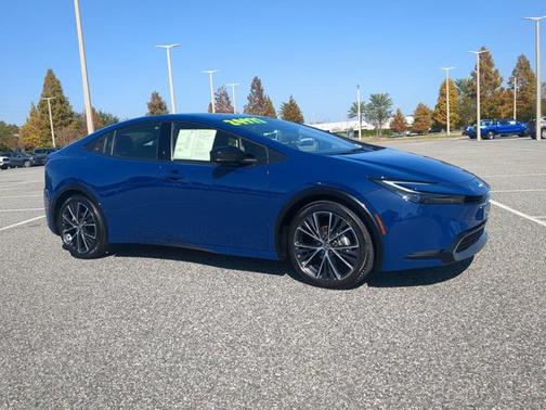 2023 Toyota Prius XLE