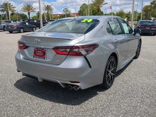 Celestial Silver Metallic 2024 Toyota Camry SE