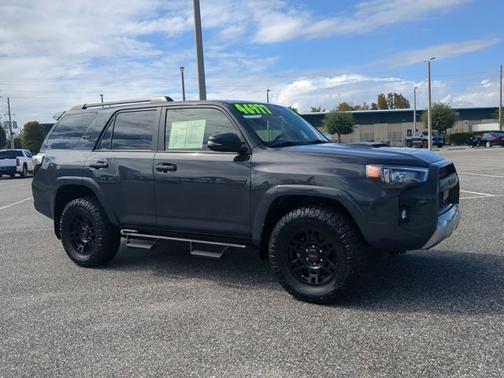 2024 Toyota 4Runner TRD Off Road