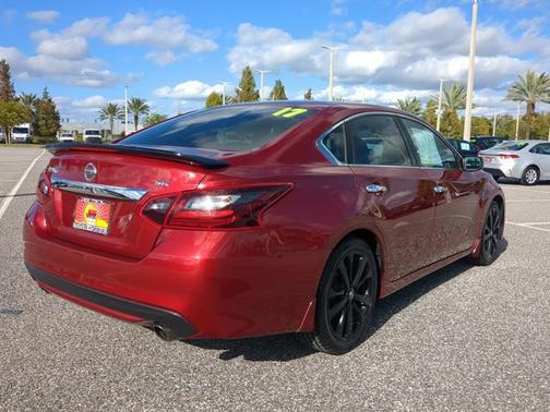 2017 Nissan Altima 2.5 SR