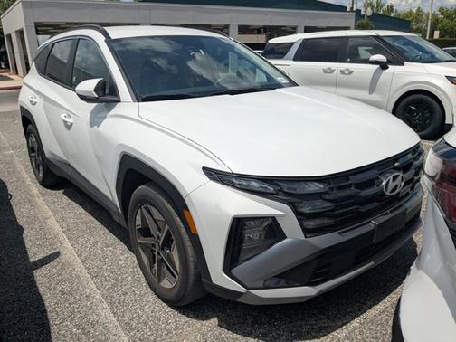 Serenity White Pearl 2025 Hyundai TUCSON SEL