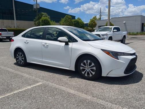 2022 Toyota Corolla Hybrid LE