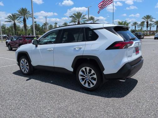 Pearl 2024 Toyota RAV4 XLE Premium