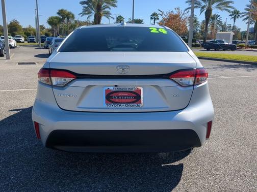 2024 Toyota Corolla LE