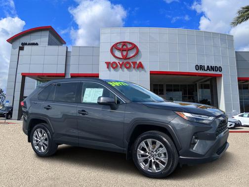 2024 Toyota RAV4 XLE Premium