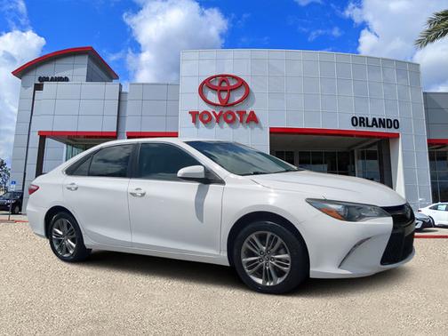 2016 Toyota Camry SE