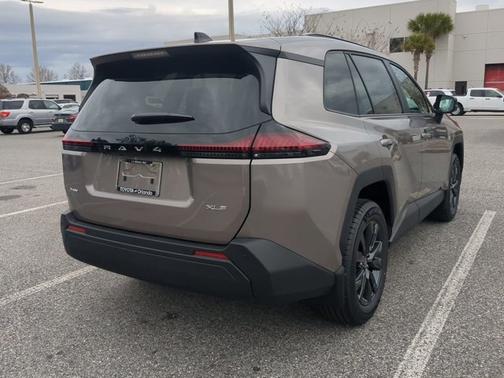 2026 Toyota RAV4 XLE