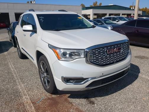 2018 GMC Acadia Denali