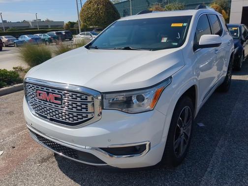 2018 GMC Acadia Denali