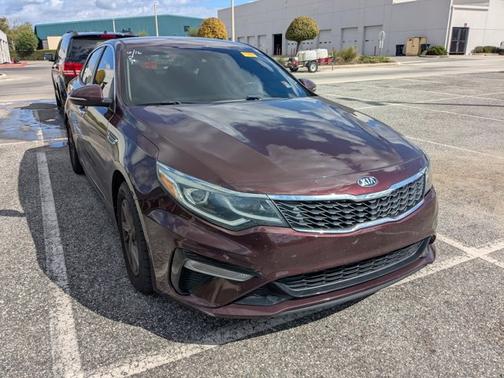 2020 Kia Optima LX