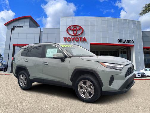 2023 Toyota RAV4 XLE