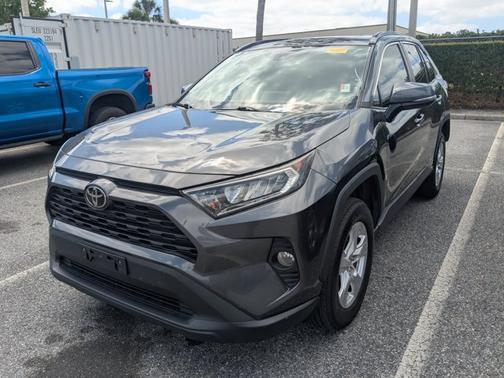 2019 Toyota RAV4 XLE