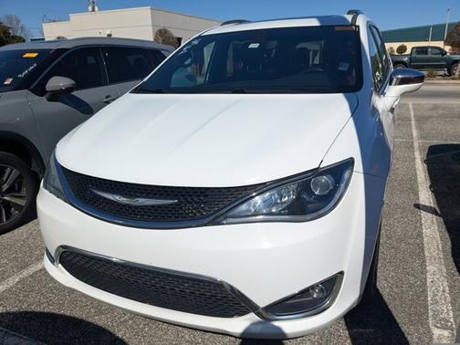 2020 Chrysler Pacifica Limited