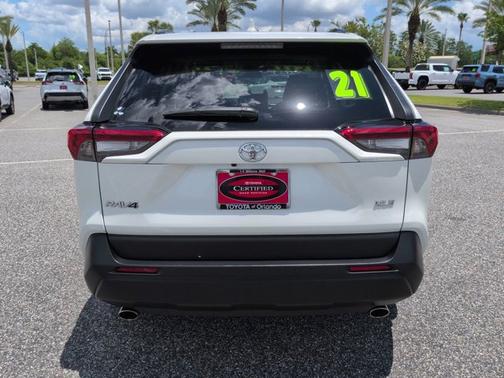 Blizzard Pearl 2021 Toyota RAV4 XLE Premium