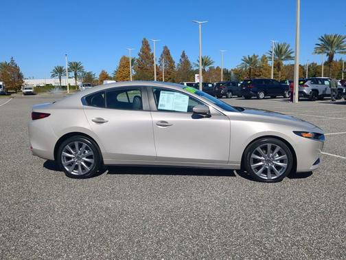 2023 Mazda Mazda3 2.5 S Preferred