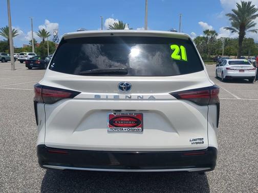 2021 Toyota Sienna Limited 7-Passenger