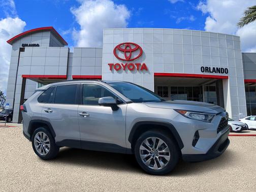 2019 Toyota RAV4 XLE Premium