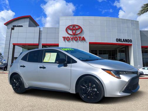2021 Toyota Corolla Hatchback SE