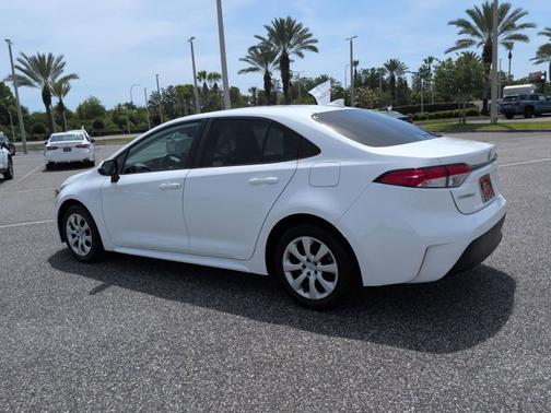 Ice 2024 Toyota Corolla LE