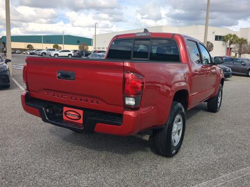 2022 Toyota Tacoma SR