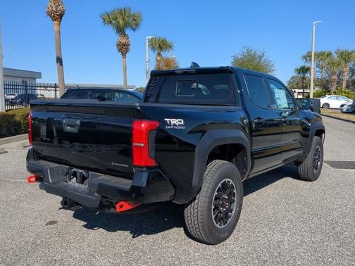 2025 Toyota Tacoma TRD Off Road