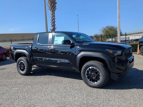 2025 Toyota Tacoma TRD Off Road