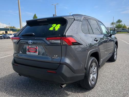 2024 Toyota RAV4 Hybrid LE