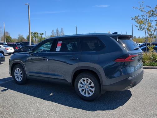2025 Toyota Grand Highlander Hybrid XLE