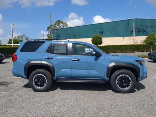 2025 Toyota 4Runner TRD Off Road
