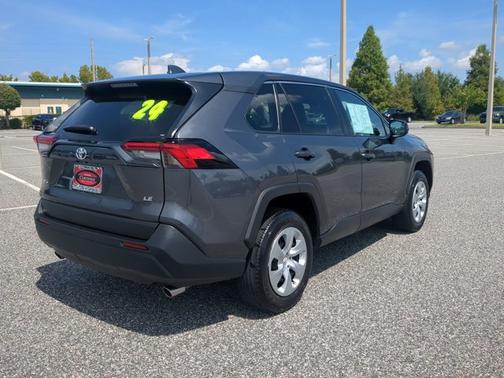 2024 Toyota RAV4 LE