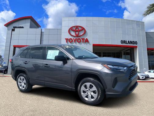 2024 Toyota RAV4 LE