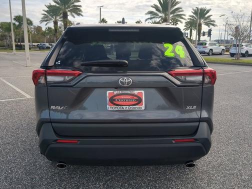 2024 Toyota RAV4 XLE