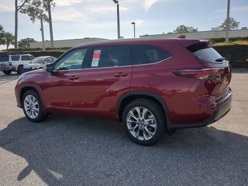 2026 Toyota Highlander Hybrid Limited