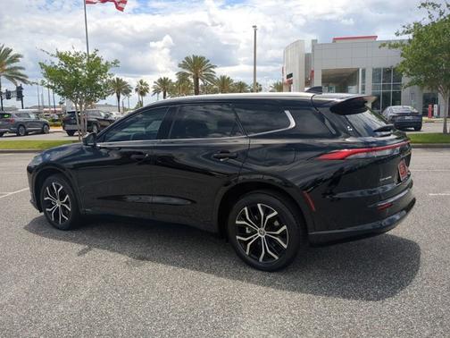 Black 2026 Toyota Crown Signia XLE