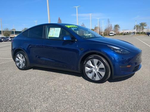 2024 Tesla Model Y Long Range