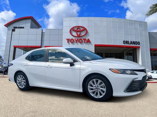 2023 Toyota Camry LE