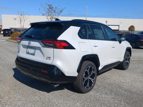 2025 Toyota RAV4 Plug-In Hybrid XSE