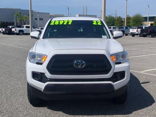 2022 Toyota Tacoma SR