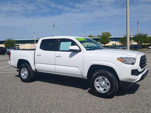 2022 Toyota Tacoma SR