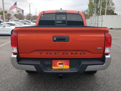 2017 Toyota Tacoma SR5