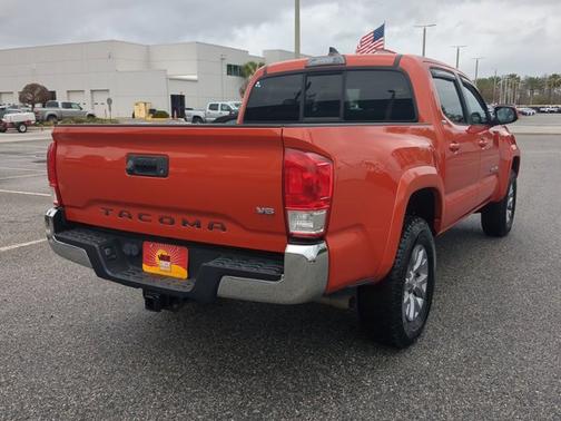 2017 Toyota Tacoma SR5