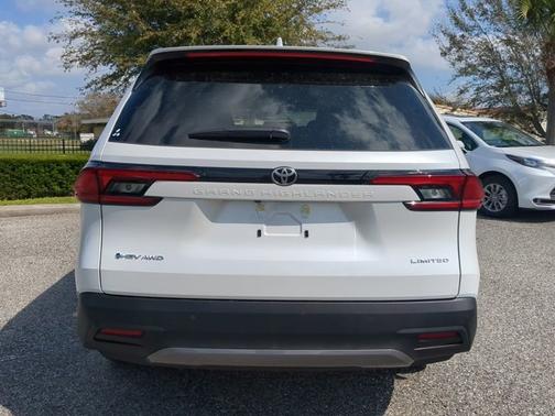 2026 Toyota Grand Highlander Hybrid Limited