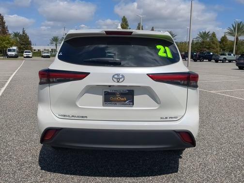 2021 Toyota Highlander XLE