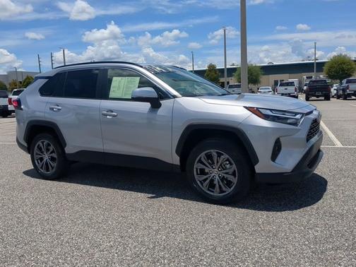 2024 Toyota RAV4 Hybrid XLE Premium