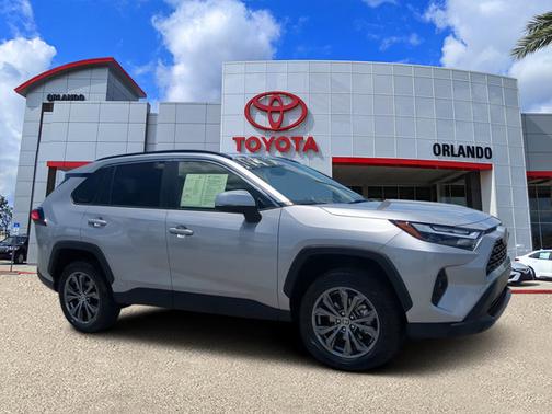 2024 Toyota RAV4 Hybrid XLE Premium