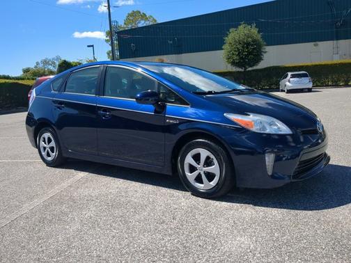 2013 Toyota Prius Three