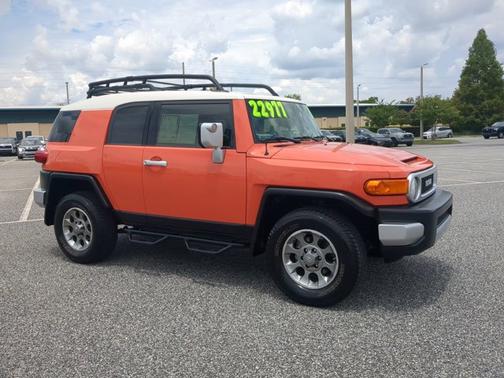 2013 Toyota FJ Cruiser Base